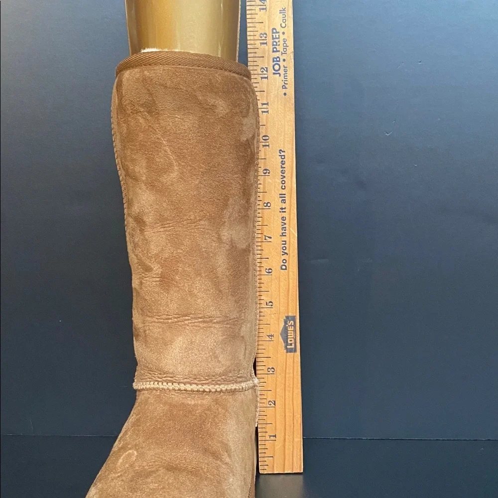 UGG like new